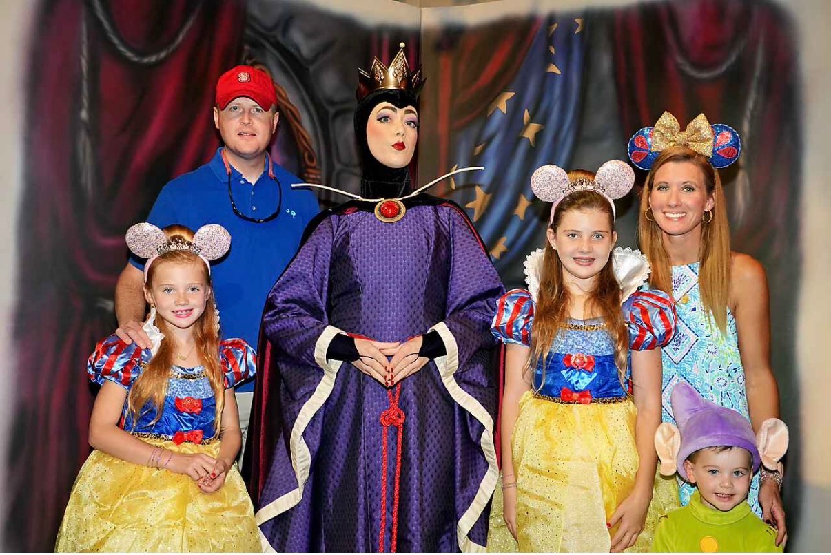 Photo of Katie, a travel advisor with Blue Bird Magic Travel, and her family at Disneyworld